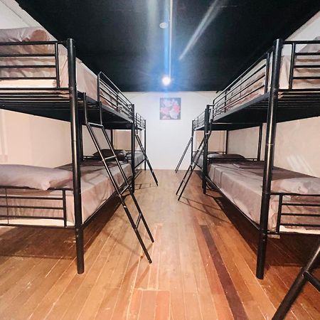 Patong Adventure Hostel Dış mekan fotoğraf